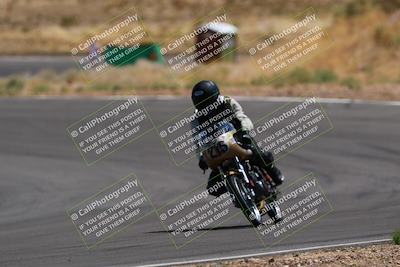 media/Apr-19-2025-AHRMA (Sat) [[3d98ca3309]]/Race/Group 5/Turn 4/